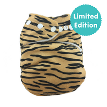 Load image into Gallery viewer, Cushie Tushies AI2 Chameleon